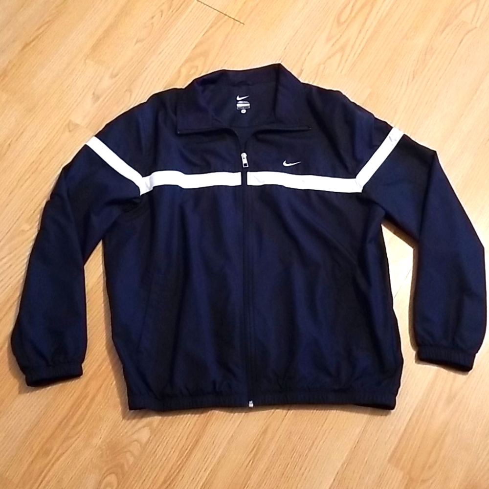Mens Nike Large Windbreaker jacket new